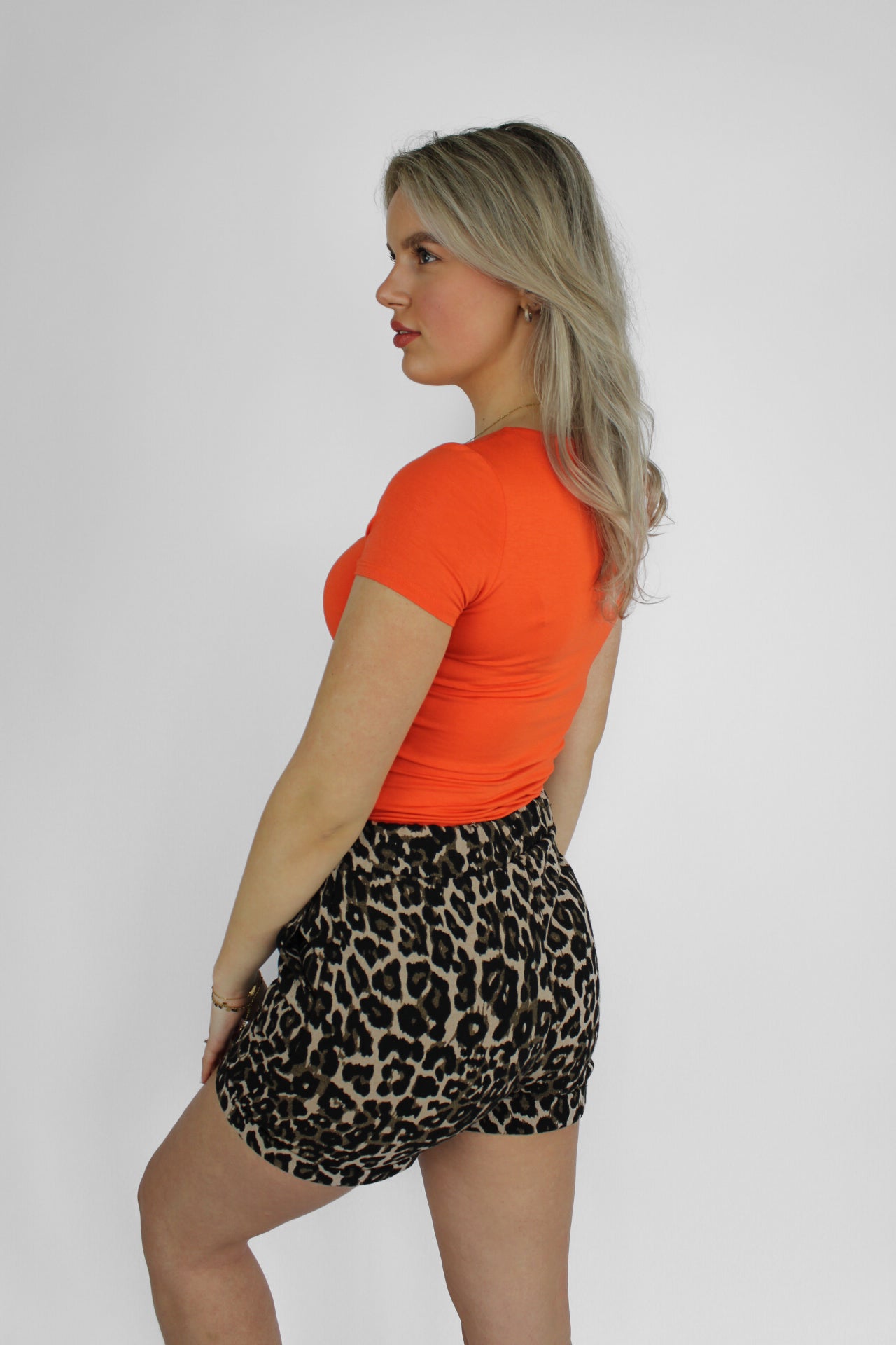 POSY SHORT SLEEVE TOP - ORANGE