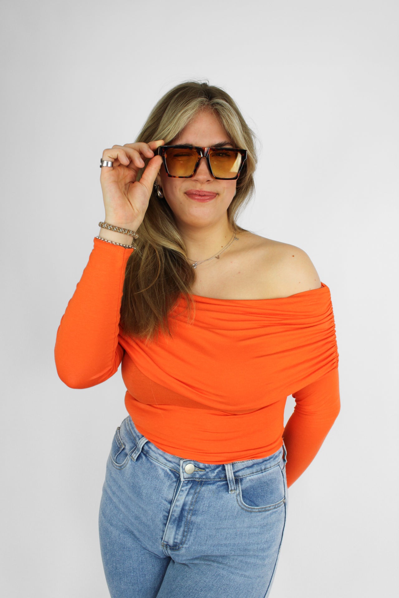 OFF SHOULDER TOP - ORANGE