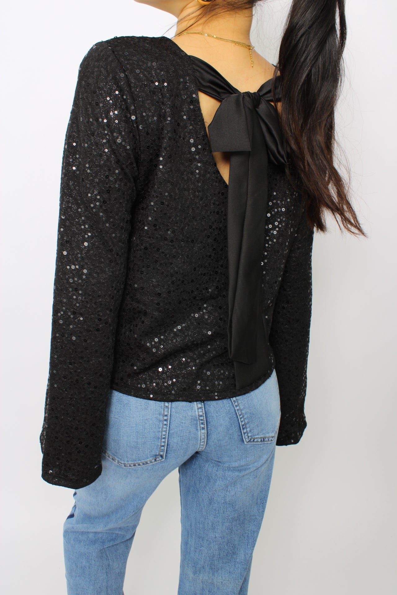 SEQUIN BOW TOP - BLACK