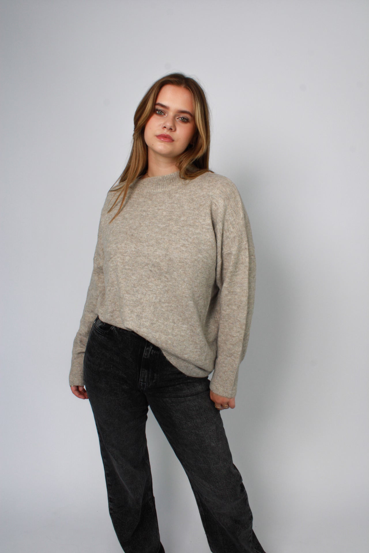 BASIC LONG SWEATER - TAUPE