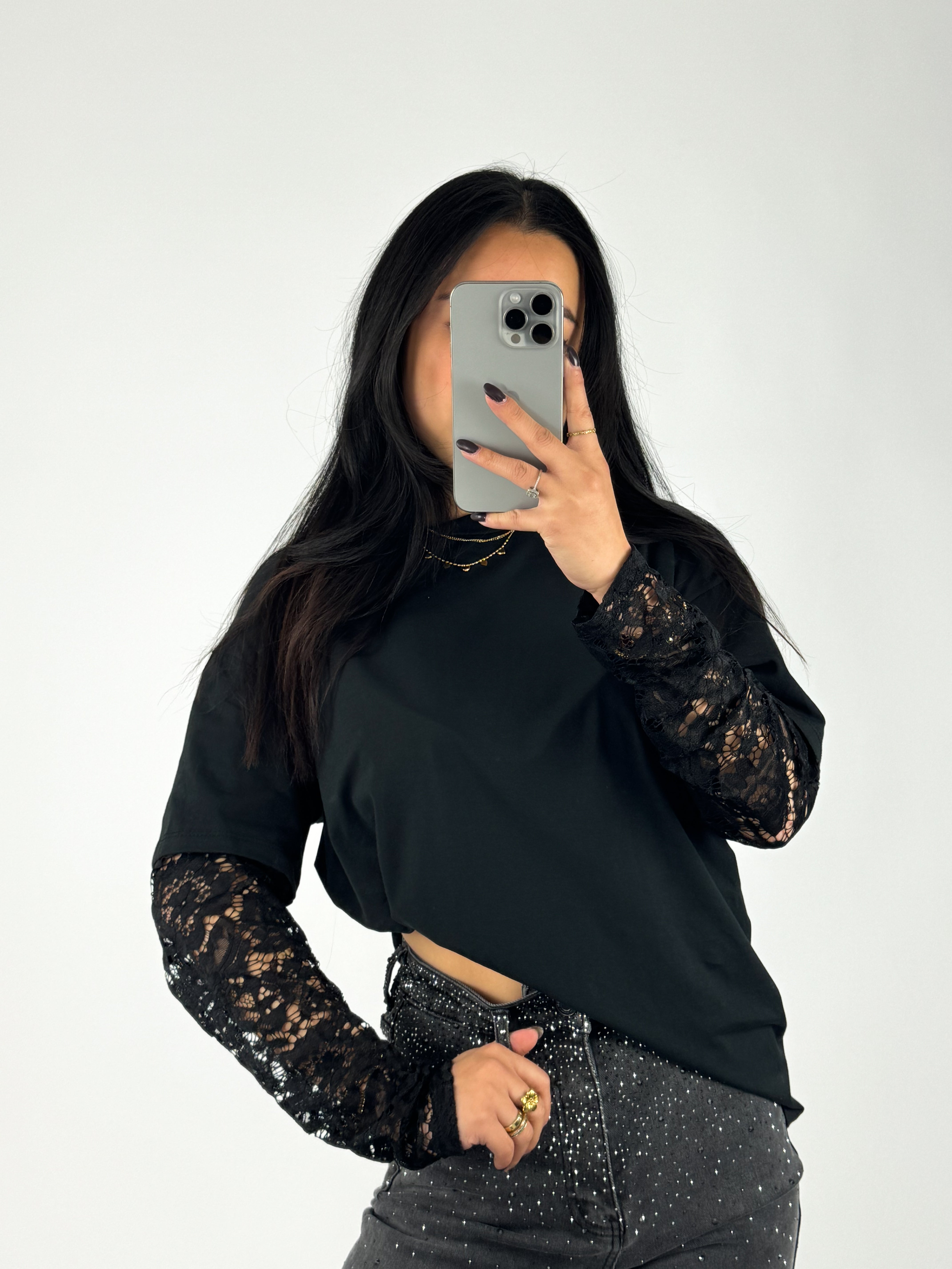 LACE TEE - BLACK