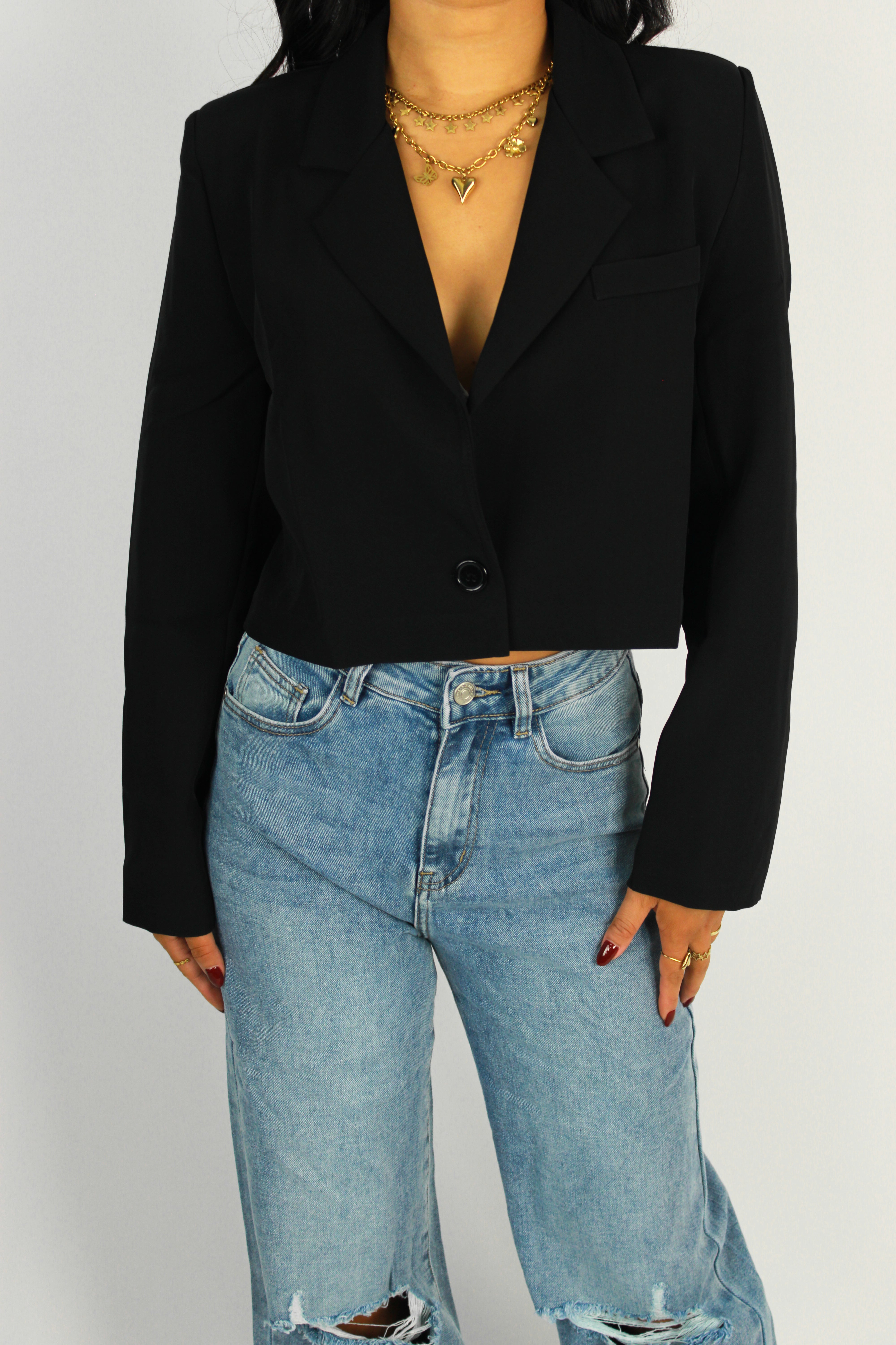 ISABELLA CROPPED BLAZER - BLACK