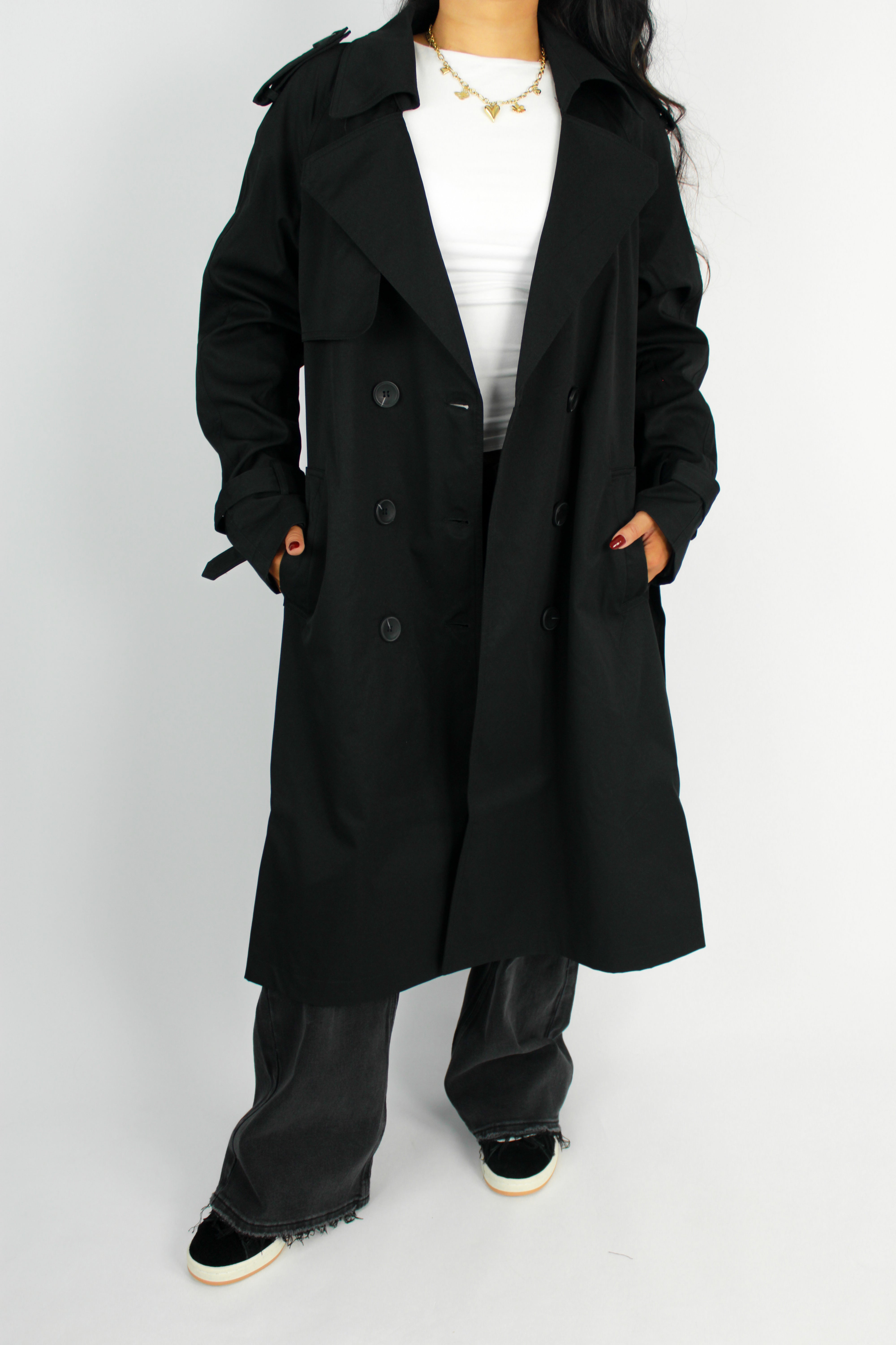 TRENCHCOAT - BLACK