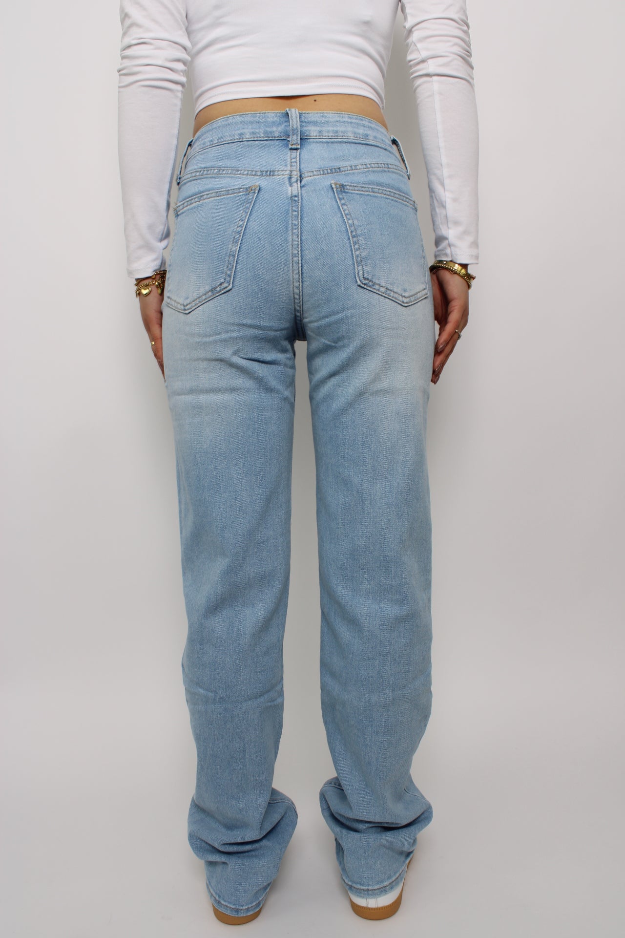 STRAIGHT LEG MID WAIST JEANS 2838 - DENIM