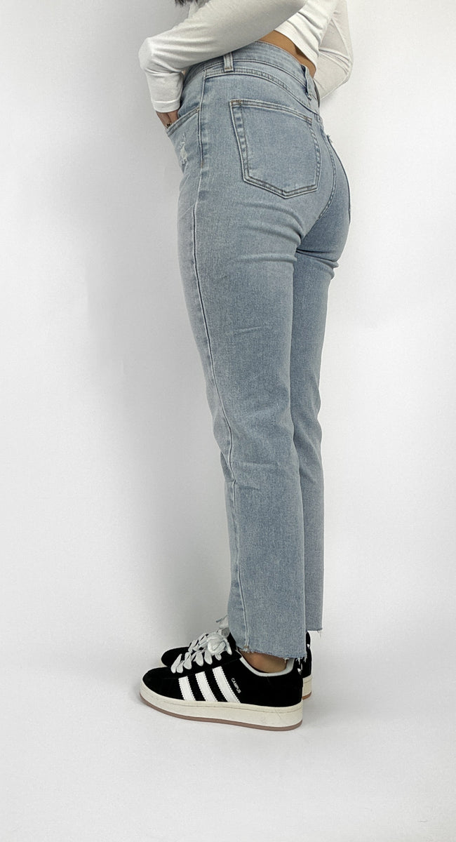 Mom store jeans petite