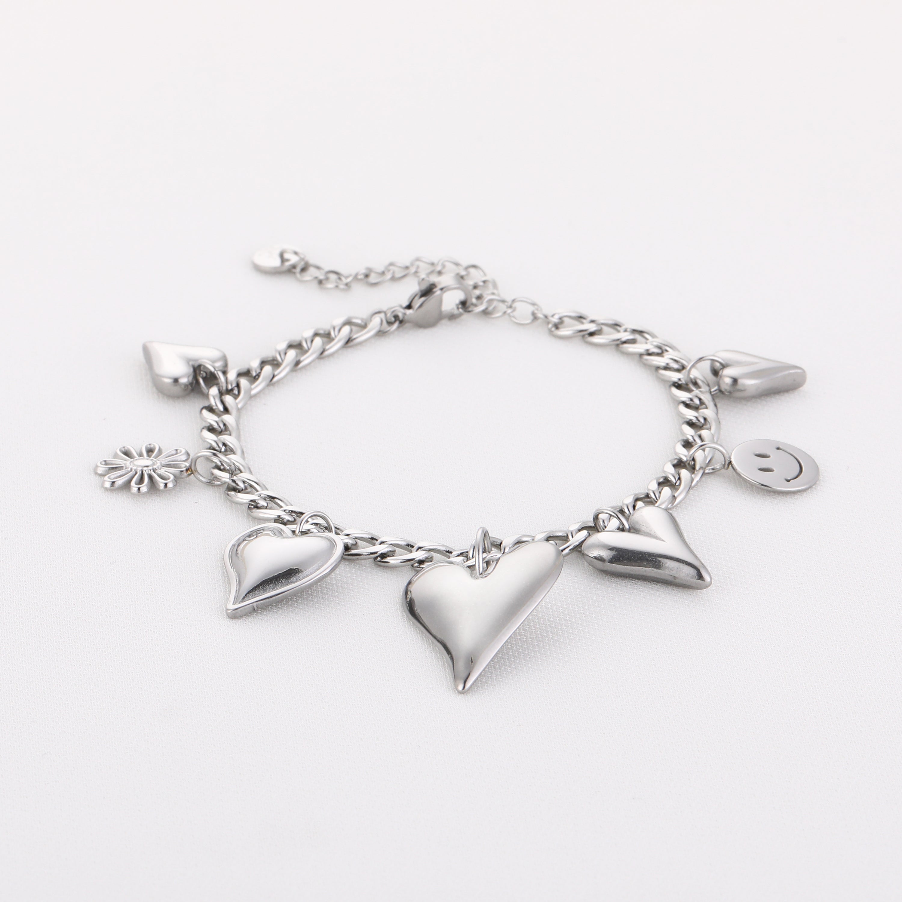 INFINITY CHARM BRACELET - SILVER