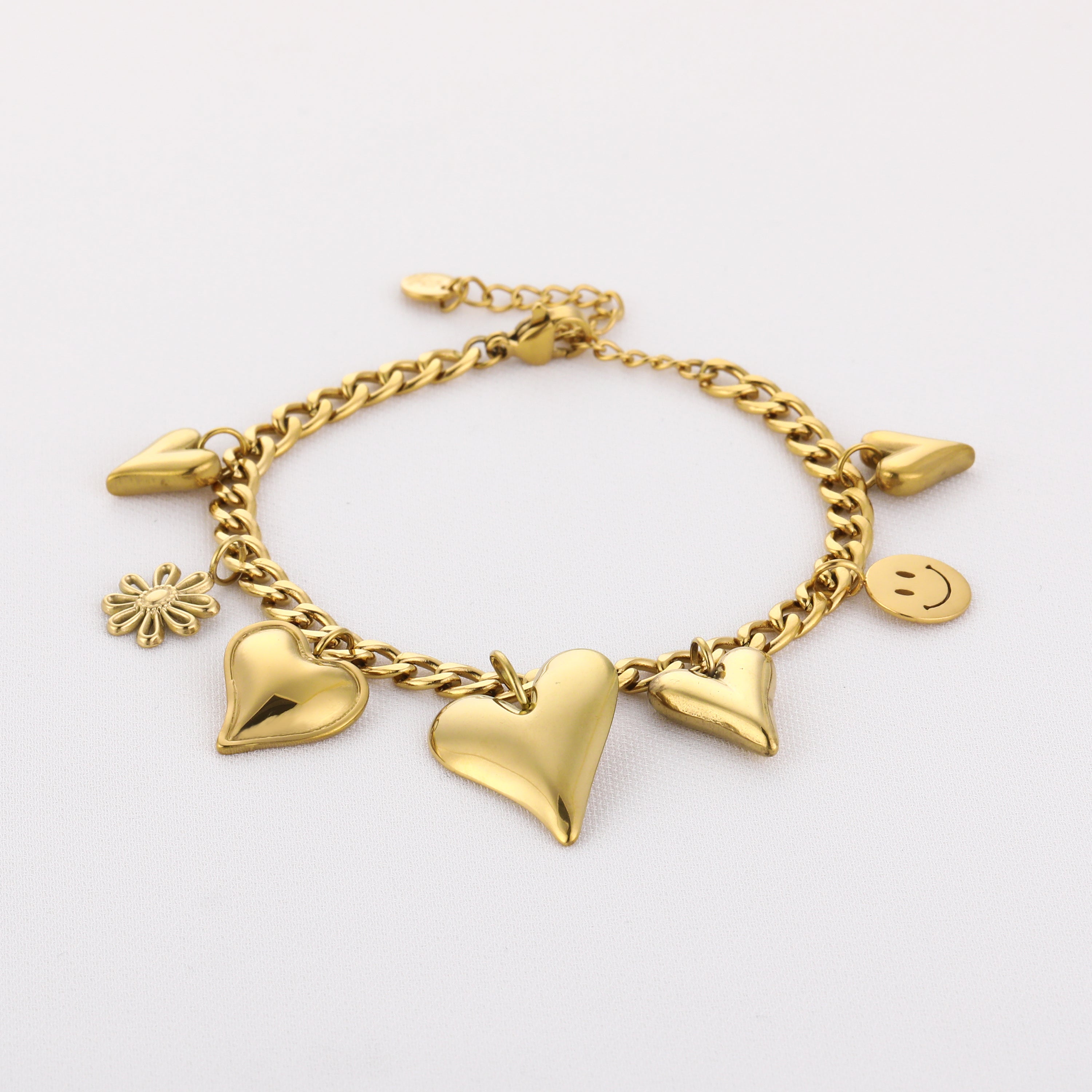 INFINITY CHARM BRACELET - GOLD