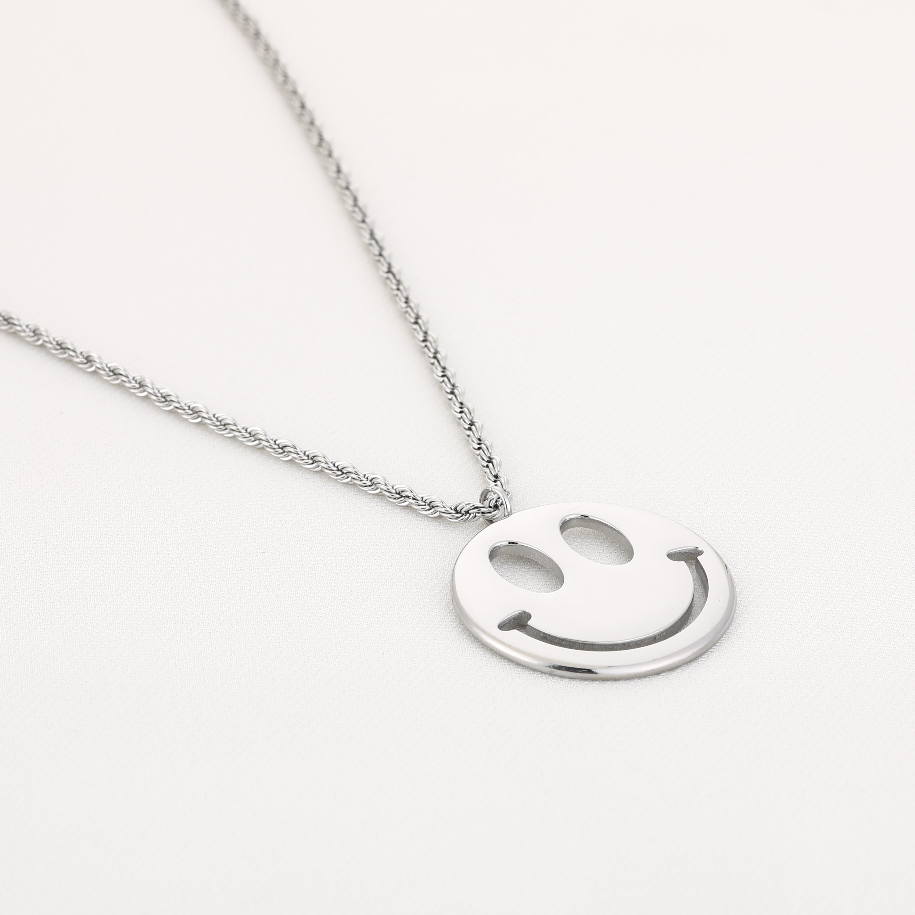 SMILEY NECKLACE EXTRA LONG - SILVER