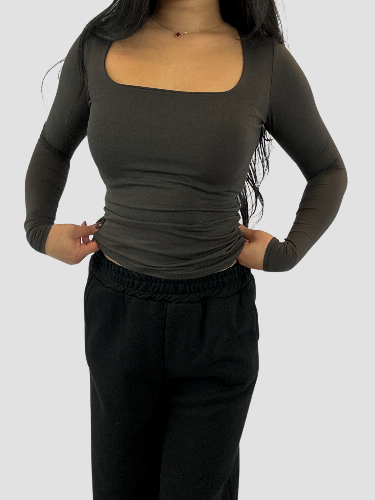 SQUARE LONG SLEEVE TOP - DARK BROWN